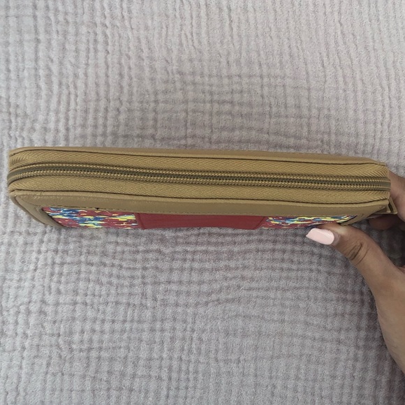 NWOT NINE WEST Purse - Picture 4 of 8